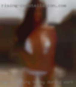 Masturbating horny during work women time.