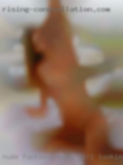 Nude fucksexy babi girl looking potho.